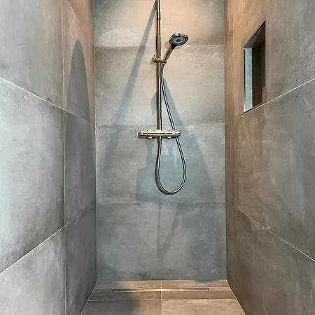 Hangar 19 Superior Mit Terrasse Und Garten H7w1 Apartmán *