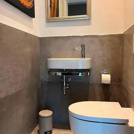 Apartmán Hangar 19 Superior Mit Terrasse Und Garten H7w1 *